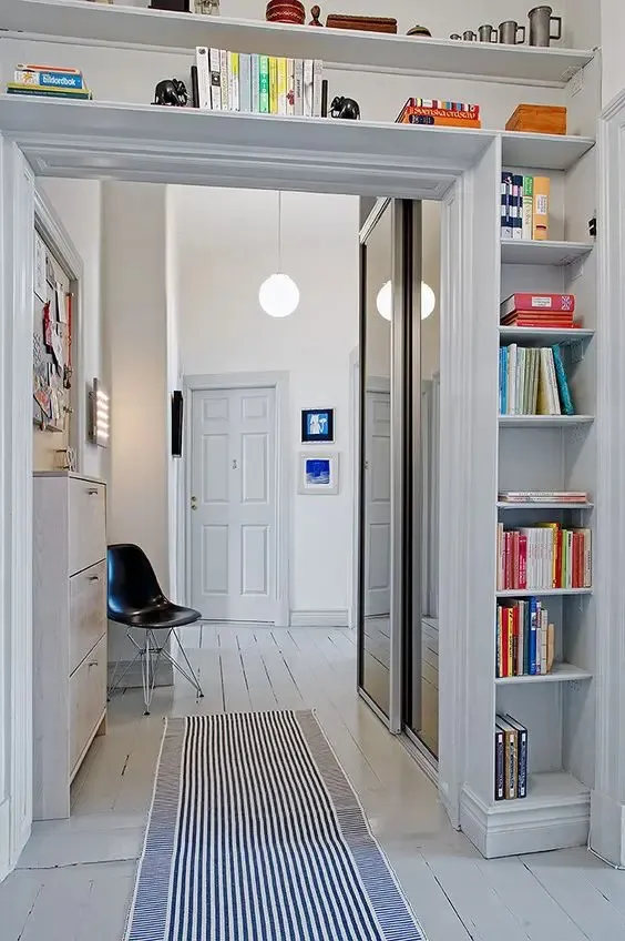 21 Smart Bookshelf Ideas for Small Bedrooms That Feel Cozy and Clutter Free smallhometours 1