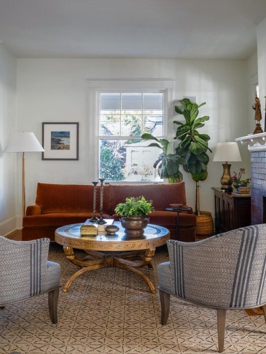 28 Coffee Table Centerpiece Ideas Youll Want to Copy This Weekend smallhometours.com 12