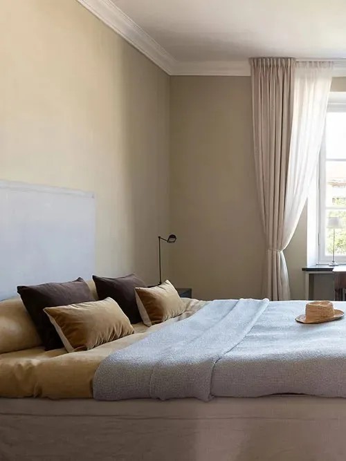 5 Best Earth Tone Paint Colors for Master Bedrooms That Feel Cozy and Relaxing smallhometours.com 1