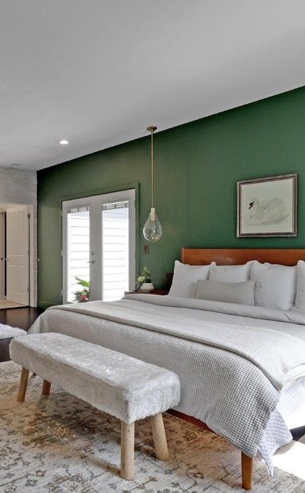 5 Best Earth Tone Paint Colors for Master Bedrooms That Feel Cozy and Relaxing smallhometours.com 11