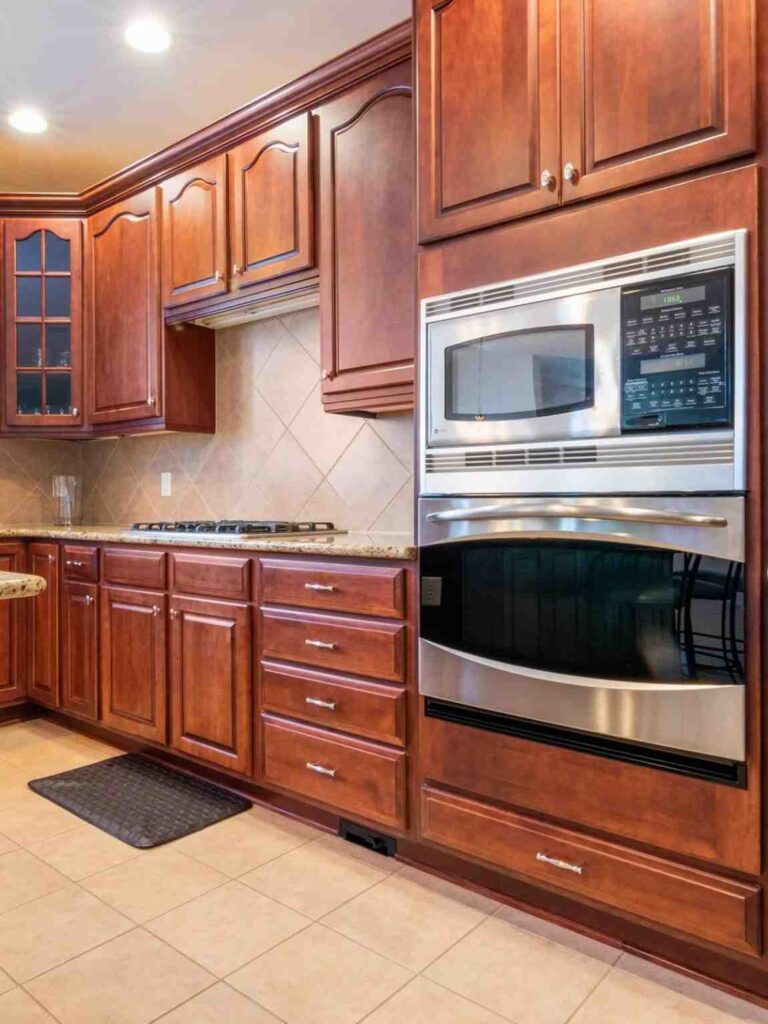 5 Best Paint Colors for Kitchens With Cherry Cabinets That Look Warm and Timeless smallhometours.com 2