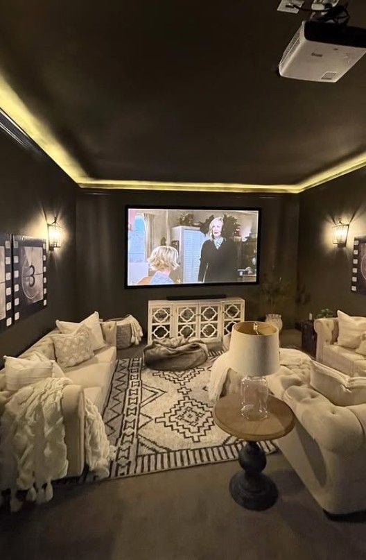 5 Best Paint Colors for a Cozy and Stylish Media Room smallhometours.com 1