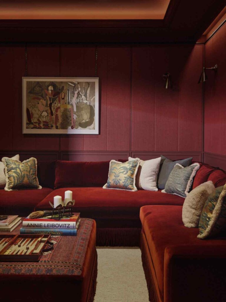 5 Best Paint Colors for a Cozy and Stylish Media Room smallhometours.com 9
