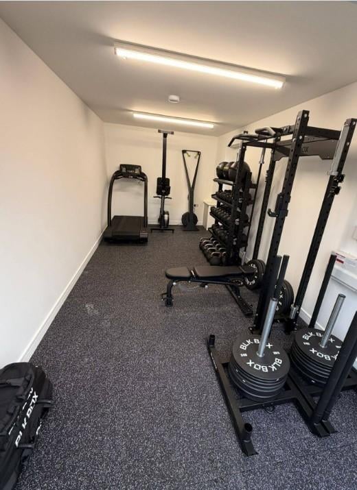 5 Best Paint Colors for a Stylish Home Gym smallhometours.com 3