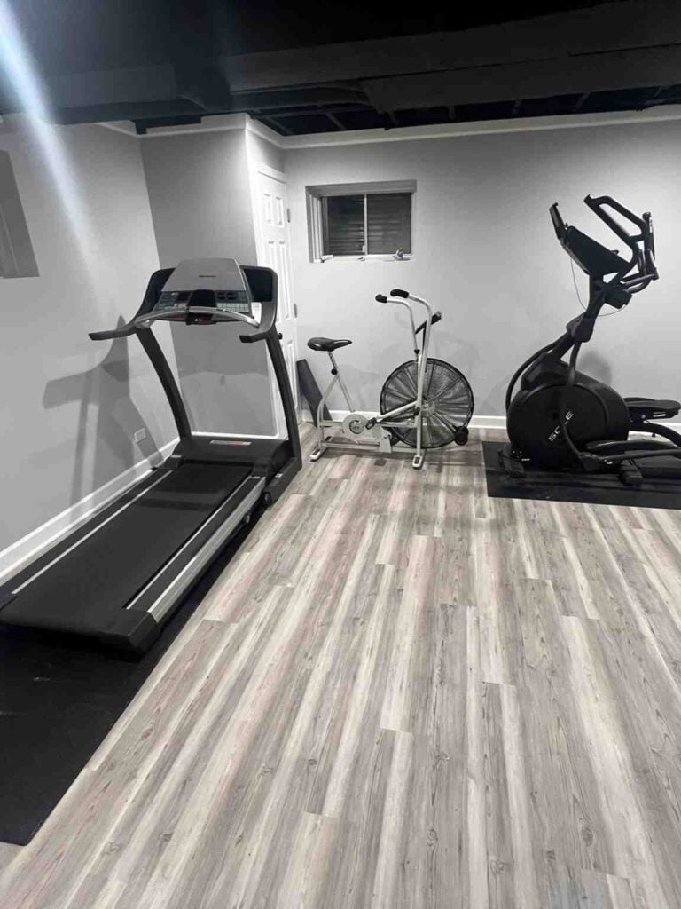 5 Best Paint Colors for a Stylish Home Gym smallhometours.com 4