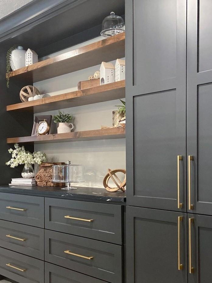5 Best Sherwin Williams Kitchen Paint Colors for a Cozy Stylish Kitchen smallhometours.com 4