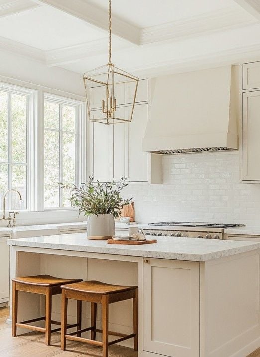 5 Best Sherwin Williams Kitchen Paint Colors for a Cozy Stylish Kitchen smallhometours.com 7