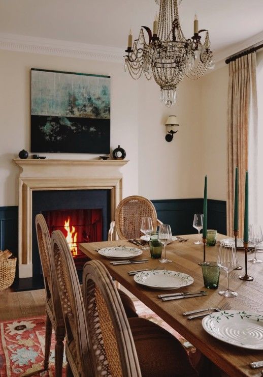 5 Best Sherwin Williams Paint Colors for Dining Room for a Warm and Elegant Look smallhometours.com 4 1