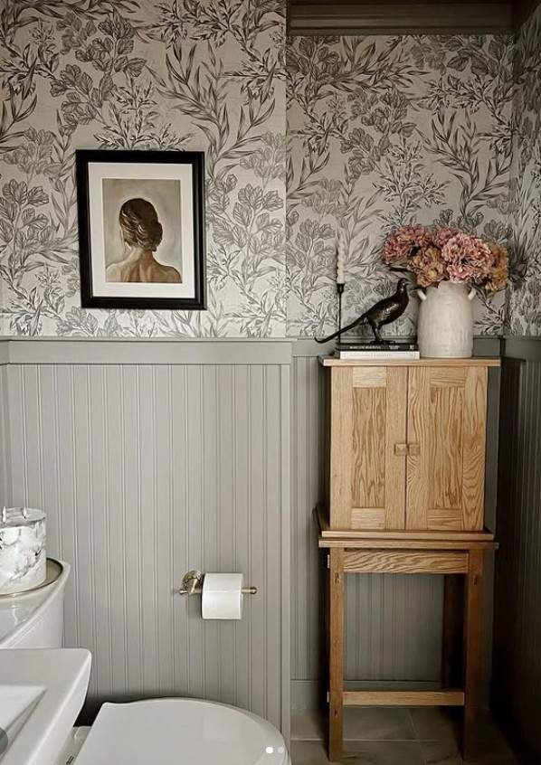 5 Best Sherwin Williams Paint Colors for Small Bathroom smallhometours.com 5
