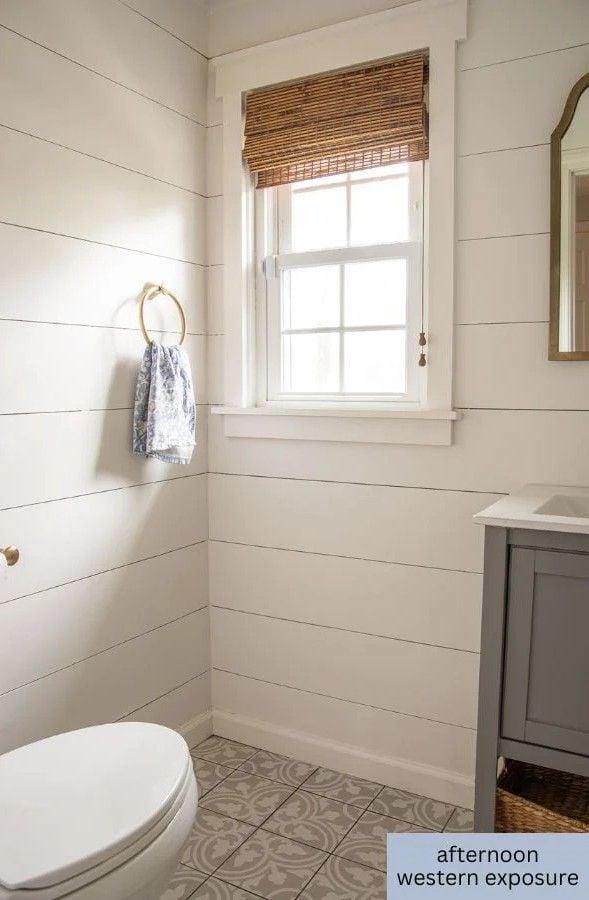 5 Best Sherwin Williams Paint Colors for Small Bathroom smallhometours.com 5
