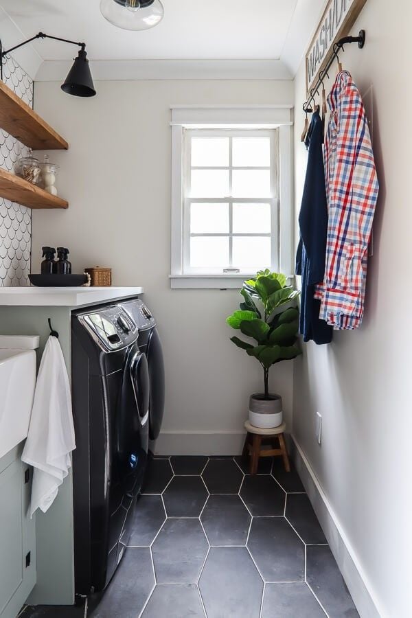5 Best Sherwin Williams Paint Colors for a Stylish Laundry Room smallhometours.com 2