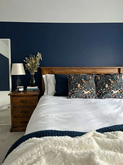 5 Romantic Bedroom Paint Color Ideas for a Cozy and Dreamy Space smallhometours.com 3