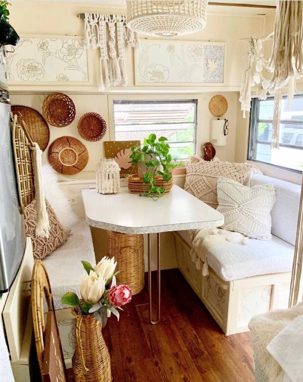 25 Boho Hippie Camper Interior Ideas for the Ultimate Free Spirited Van Life smallhometours.com 1