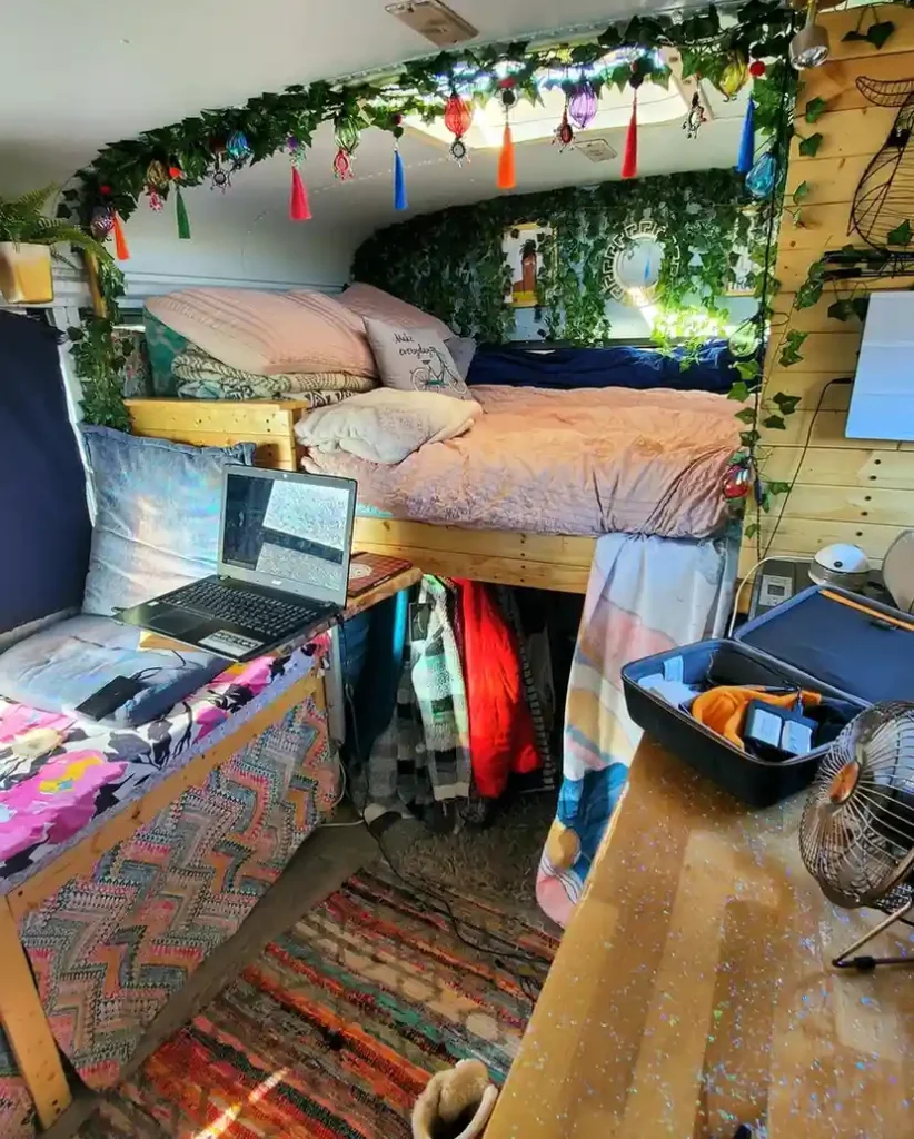 25 Boho Hippie Camper Interior Ideas for the Ultimate Free Spirited Van Life smallhometours.com 3