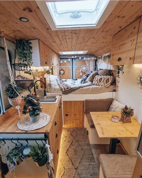 25 Boho Hippie Camper Interior Ideas for the Ultimate Free Spirited Van Life smallhometours.com 5