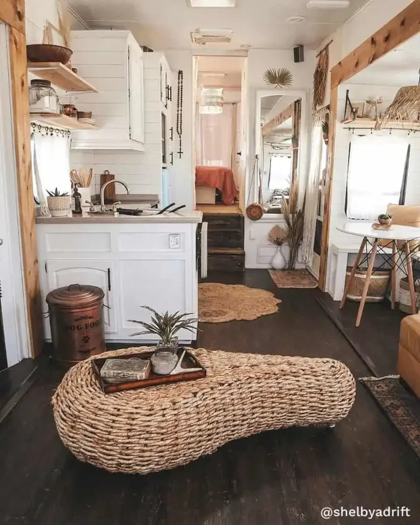 25 Boho Hippie Camper Interior Ideas for the Ultimate Free Spirited Van Life smallhometours.com 6