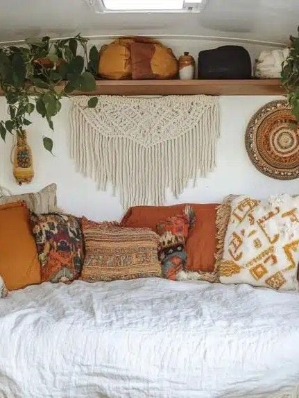 25 Boho Hippie Camper Interior Ideas for the Ultimate Free Spirited Van Life smallhometours.com 8