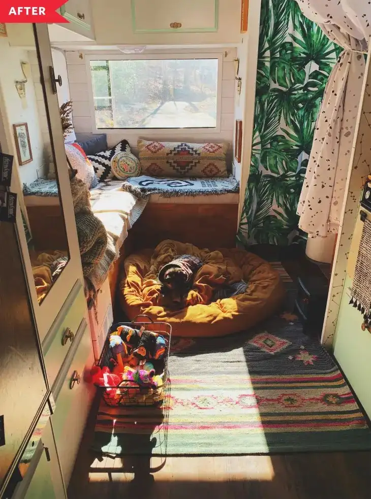 25 Boho Hippie Camper Interior Ideas for the Ultimate Free Spirited Van Life smallhometours.com 9
