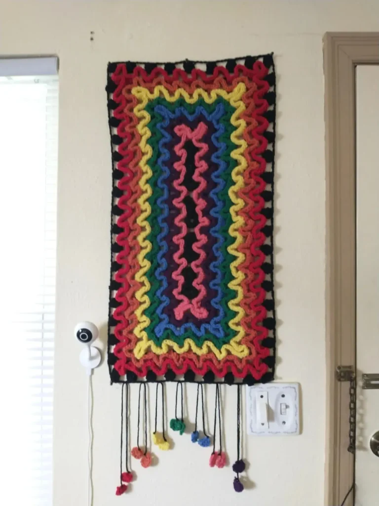 25 Crochet Wall Decor Ideas to Add Handmade Charm to Any Room smallhometours.com 28