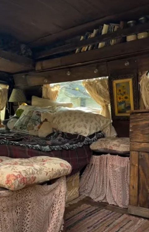 25 Small Camper Interior Ideas You Have to See Before Your Next Adventure smallhometours.com 10
