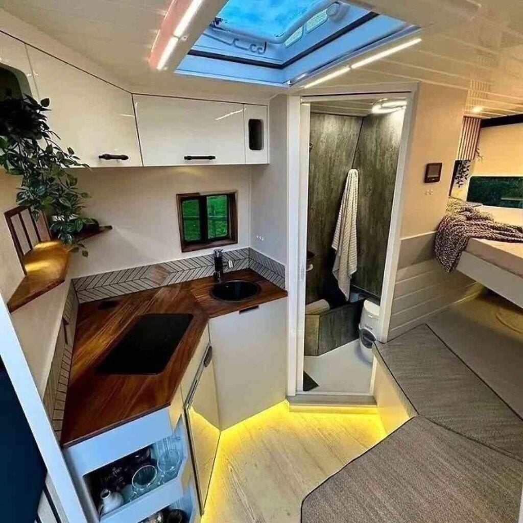 25 Tiny Home Camper Ideas to Inspire Your Dream Mobile Home smallhometours.com 21
