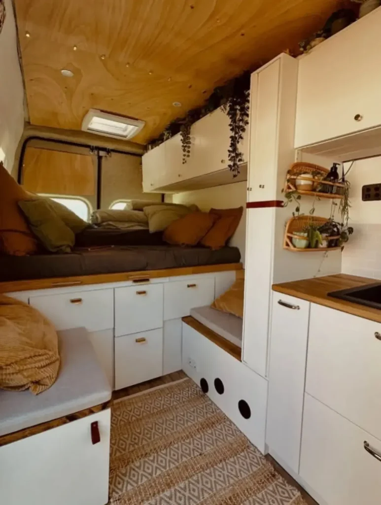 25 Tiny Home Camper Ideas to Inspire Your Dream Mobile Home smallhometours.com 6
