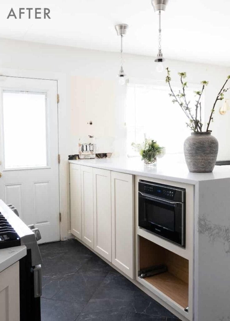 How to Paint Kitchen Cabinets A Step by Step Guide for a Stunning DIY Makeover smallhometours.com 2