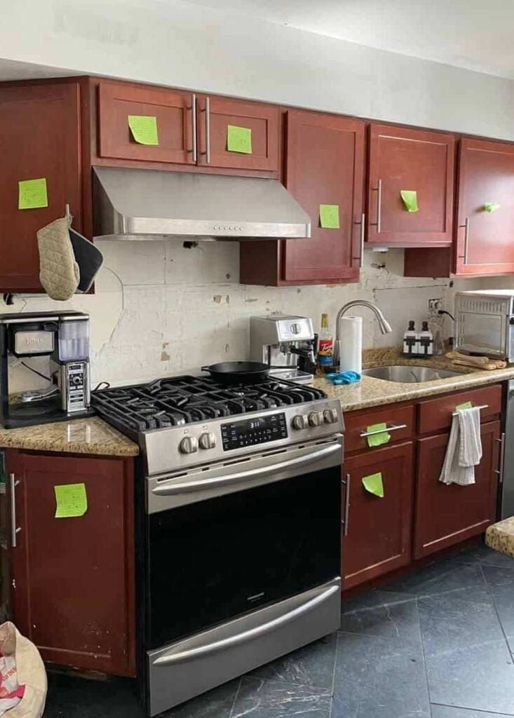 How to Paint Kitchen Cabinets A Step by Step Guide for a Stunning DIY Makeover smallhometours.com 3