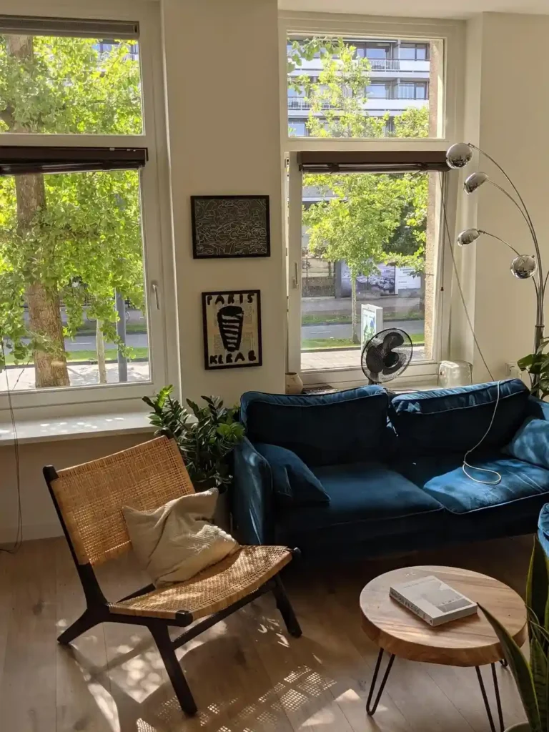 25 Small Living Room Ideas for Japanese Apartments Youll Want to Copy smallhometours.com 6