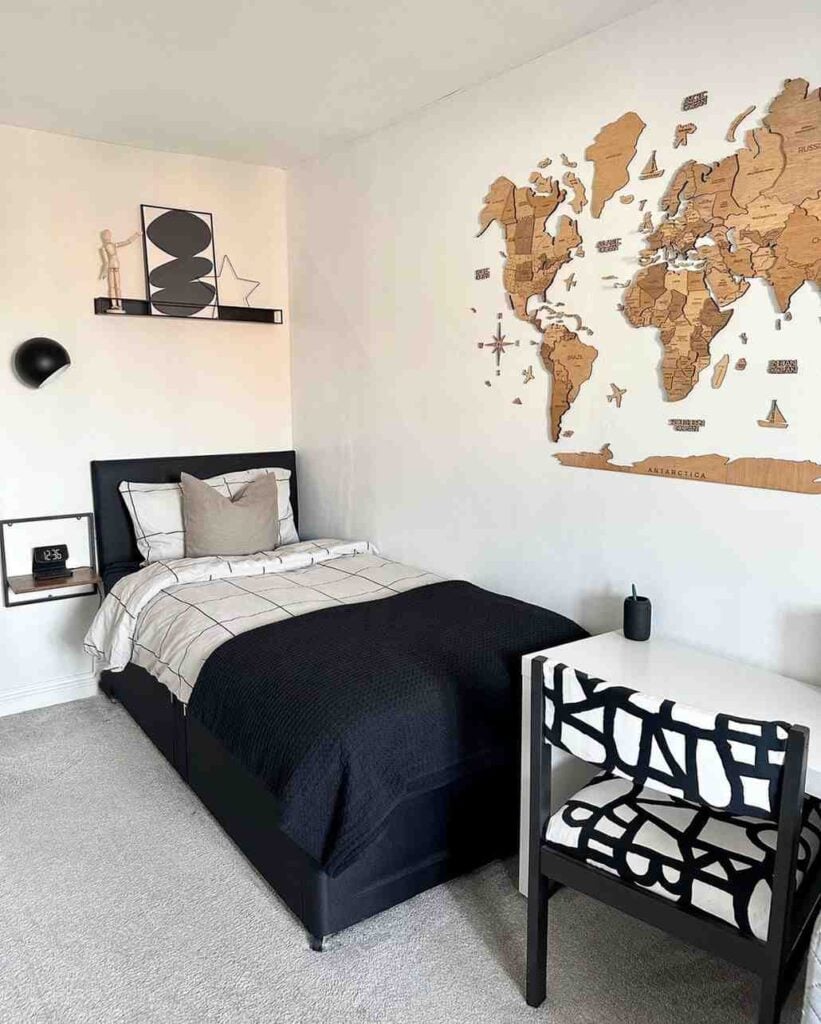 25 Young Boys Bedroom Ideas Theyll Love Growing Up In smallhometours.com 13