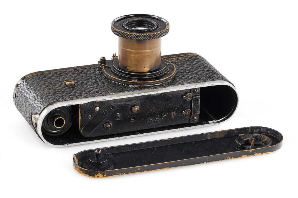 Leica 0-Series no.105 'Oscar Barnack'+Nettel Camera